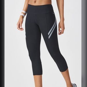 FABLETICS CAPRI LEGGINGS / REFLECTIVE, ZIPPER